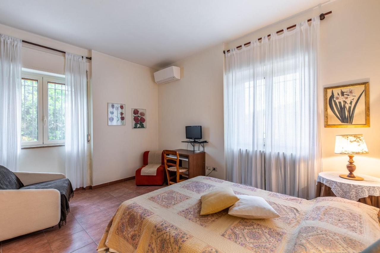 Le Anfore Di Arpi Foggia Exterior photo